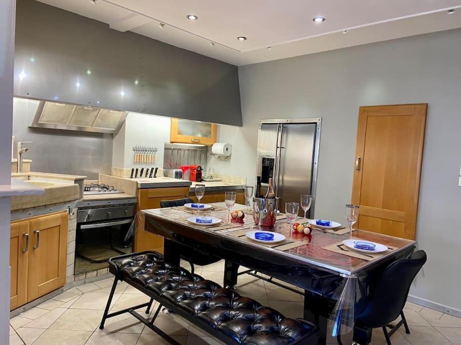 Superbe Logement Au Vallon Des Auffes Marseille Ngoại thất bức ảnh